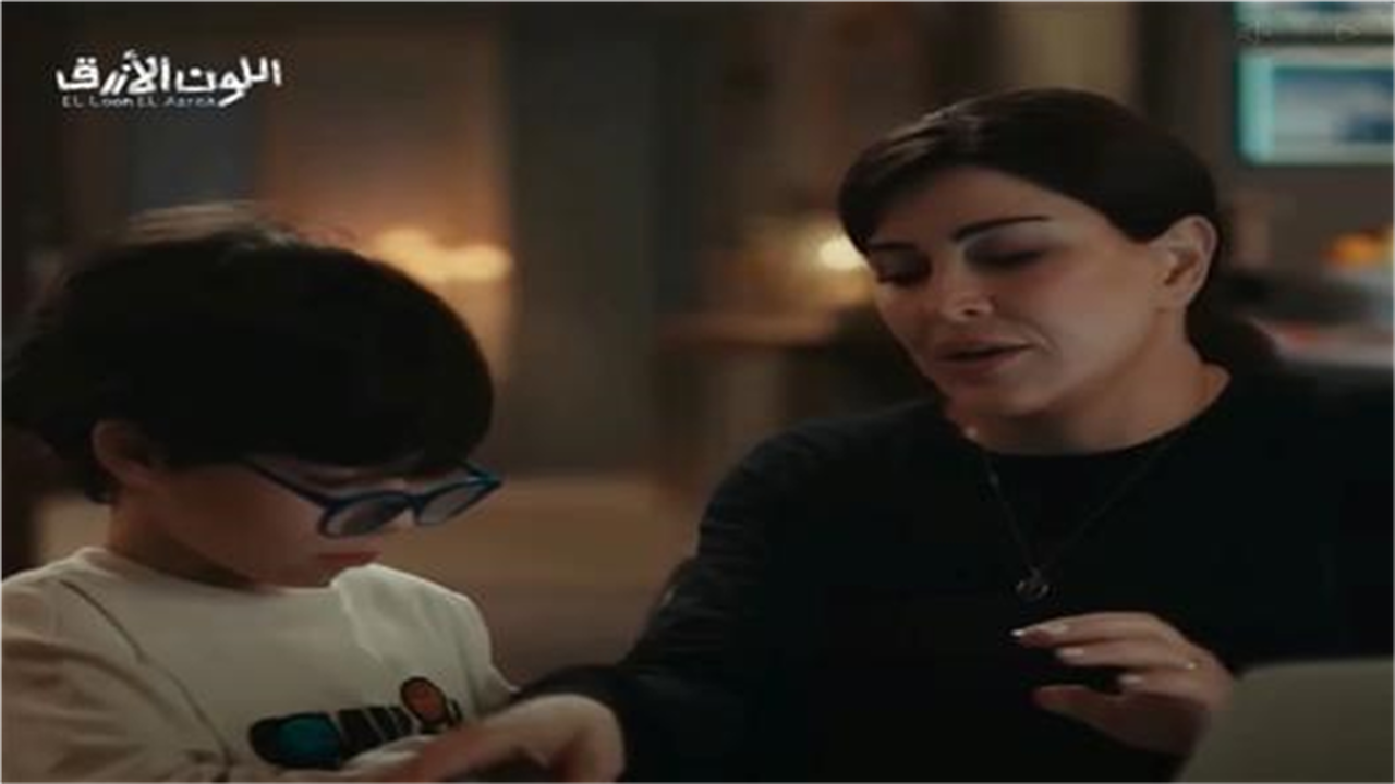 أزمة جديدة تواجه جومانا مراد في الحلقة الرابعة من مسلسل اللون الأزرق